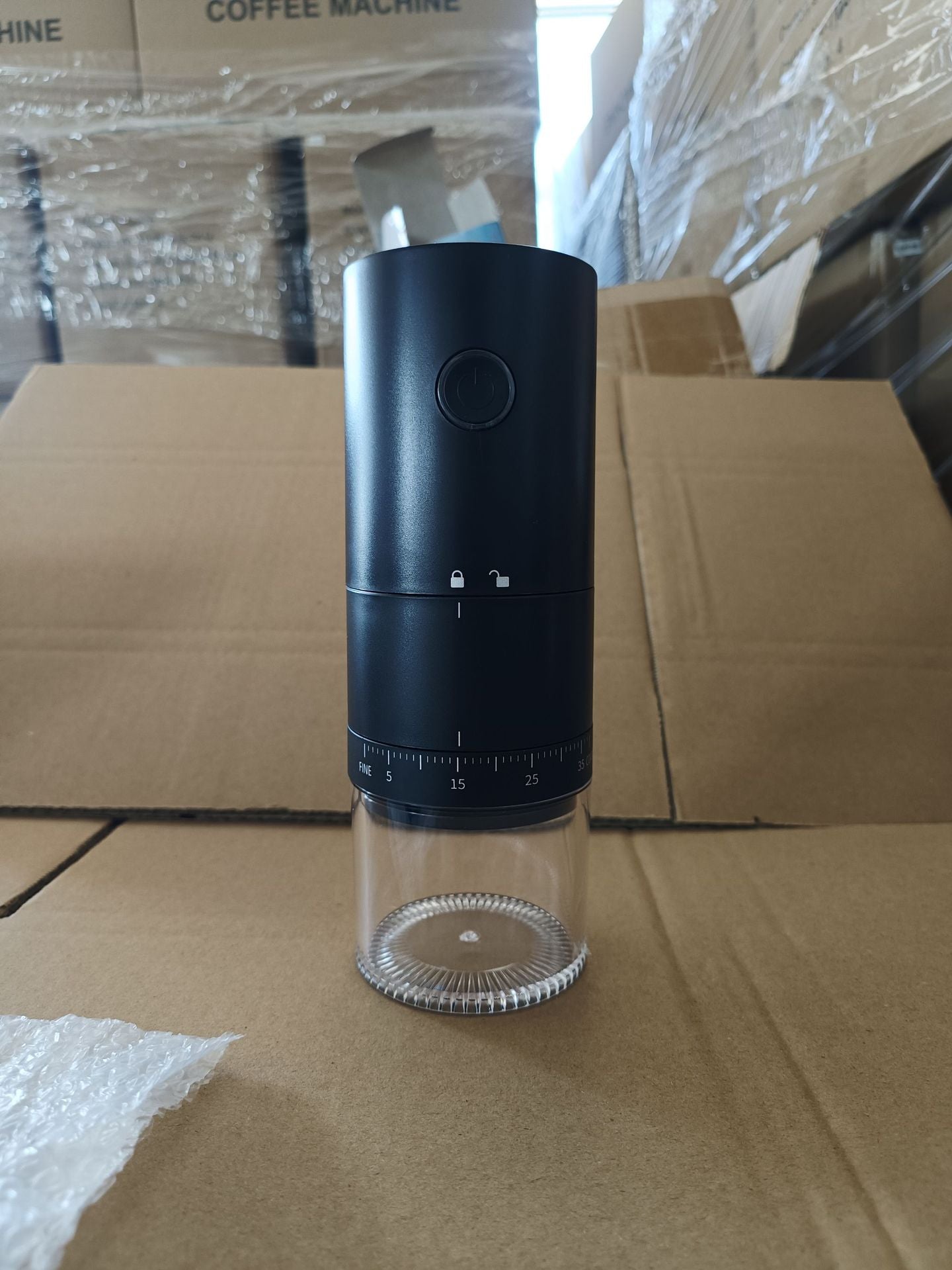Portable Electric Coffee Grinder - 1500mAh Battery, 30-Mesh Fine Grind, USB-C Charging