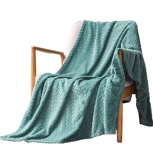 COMFEYA Soft Jacquard Leaves Pattern Flannel Fleece Throw Blanket