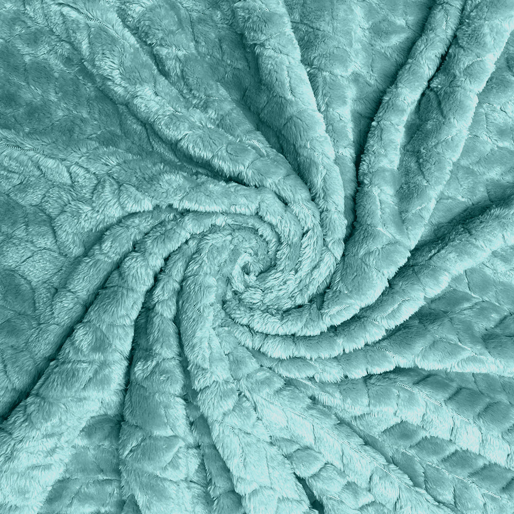 COMFEYA Soft Jacquard Leaves Pattern Flannel Fleece Throw Blanket