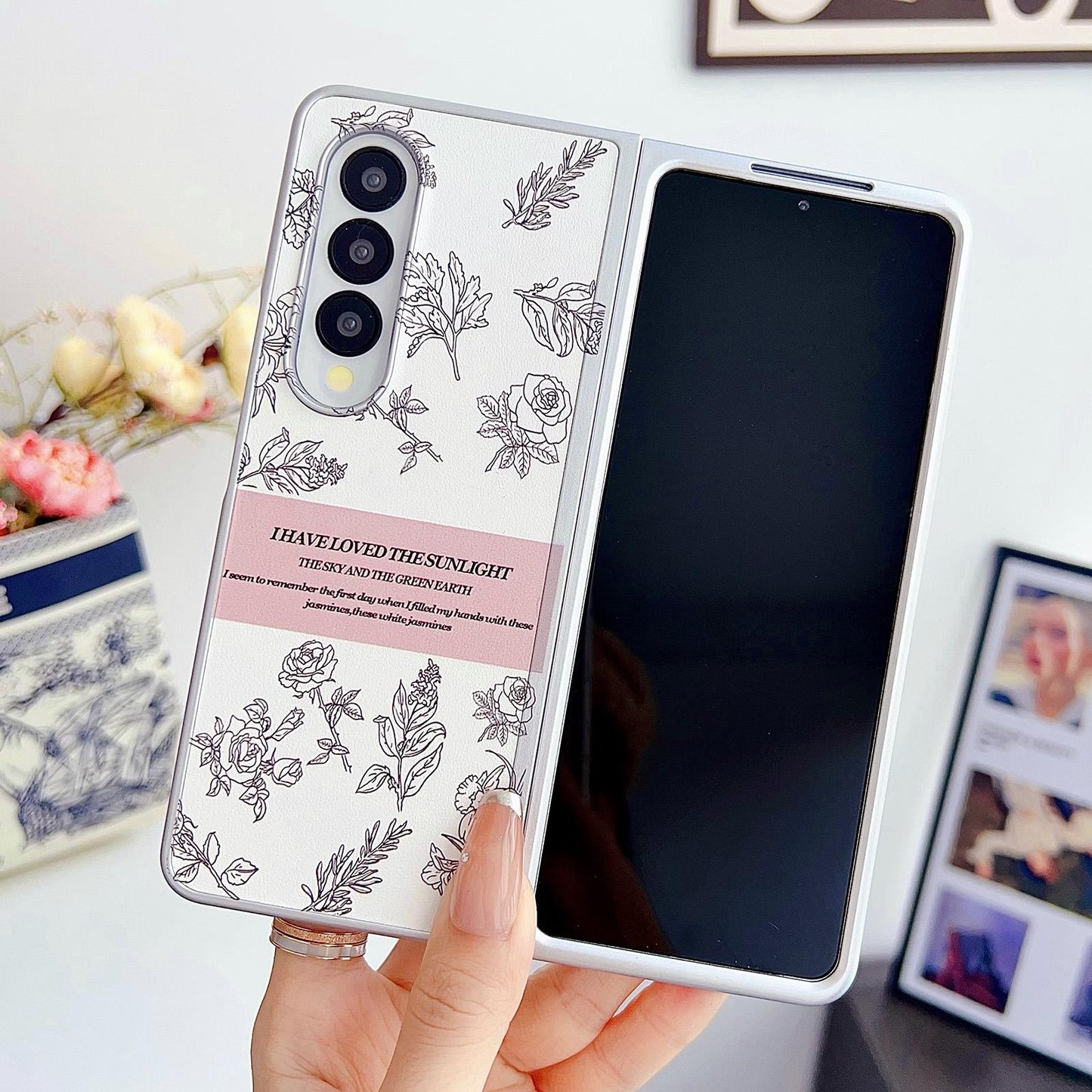 Floral Sketch Pearlescent Pc Case For Samsung Galaxy Z Fold 4-1915196646812160001