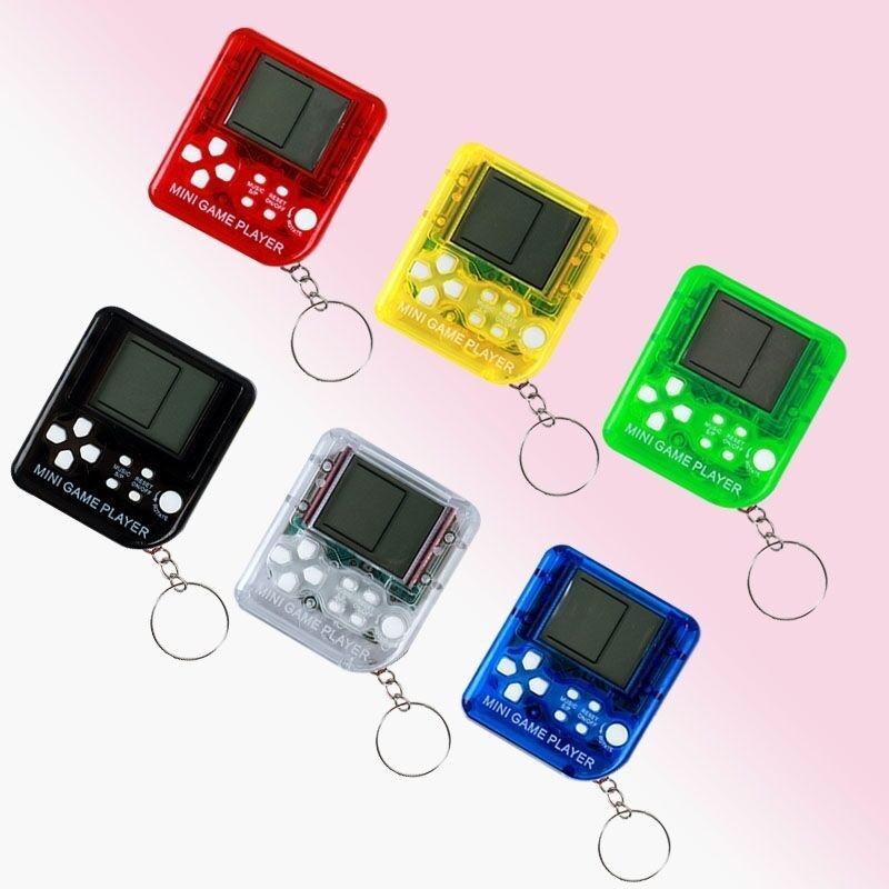 Mini Handheld Brick Game Console - 4 Pcs With Keychain Random Colour-1915196821588807681