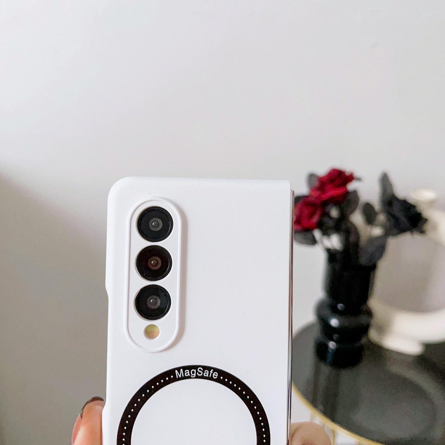 For Samsung Galaxy Z Fold4 5G Magnetic Skin Case - Magsafe - Yellow