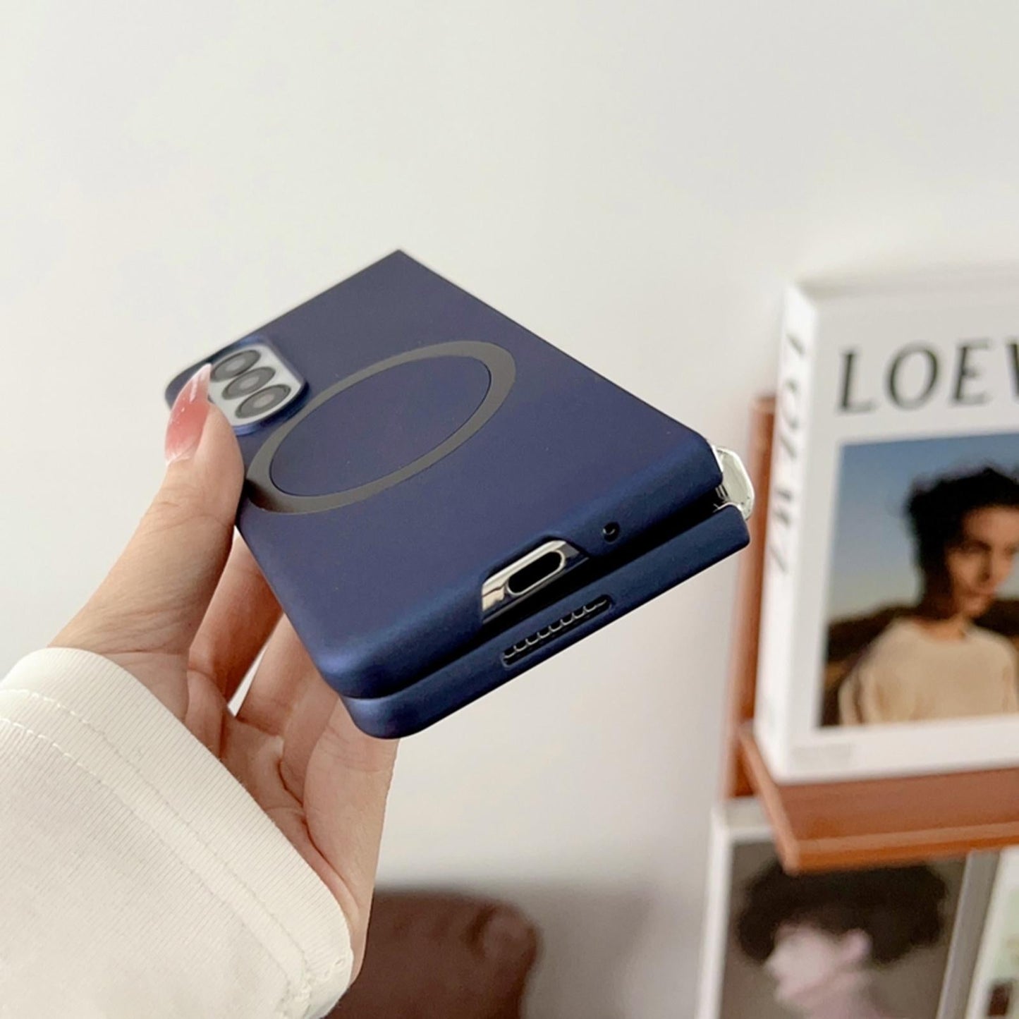 For Samsung Galaxy Z Fold4 5G Shockproof Magnetic Phone Case - Skin Protection - Blue